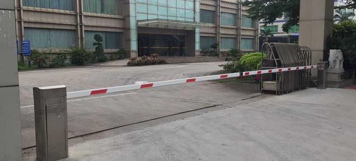 GBMC-LPR100 车牌识别一体机