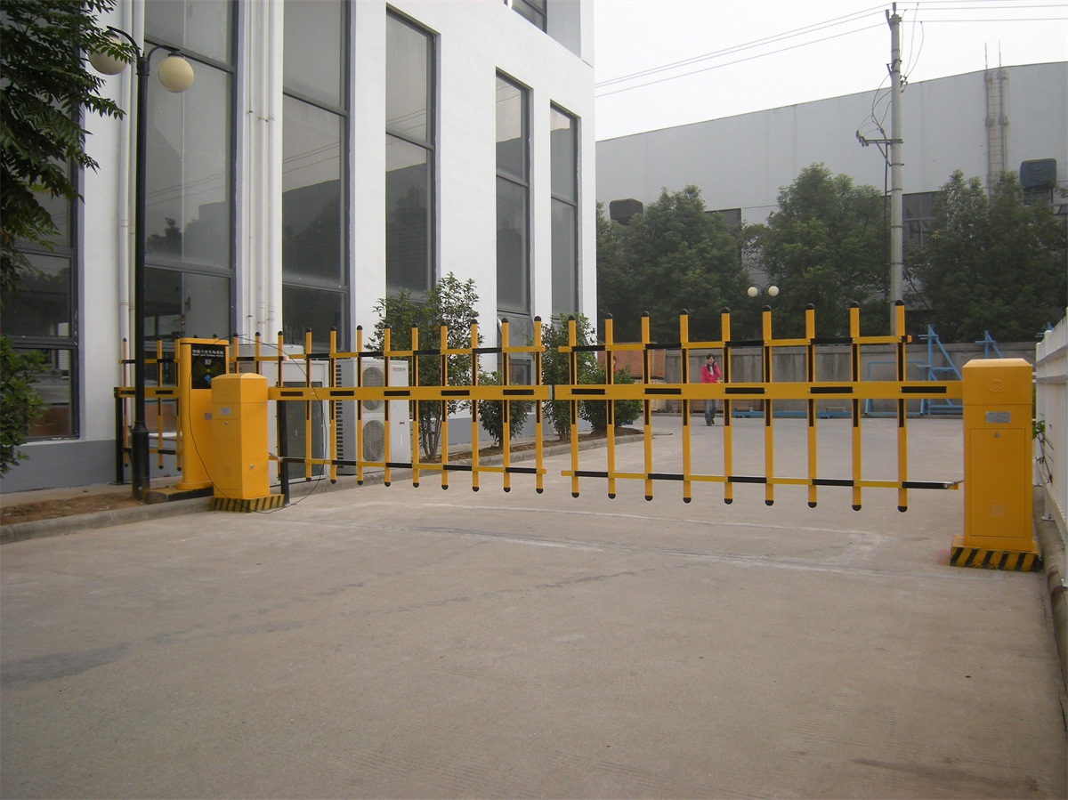 GBMC-B200 栅栏道闸